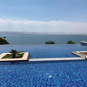 Samarah Dead Sea Resort Apartment With Sea View Fp4 Traveler Award 2025 Winner Thursday, Friday & Saturday Groups Consisting Solely Of Male Guests Are Not Permitted